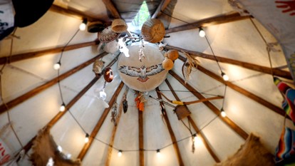 Beautiful Eco-Friendly Bell Tent with Fantastic Amenities for a Unique Glamping Escape near Fresno, Ohio - Fresno, Ohio - glamping.directory