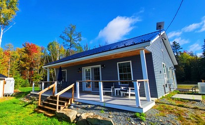 Idyllic Lakefront Cottage Haven Near Tussle Lagoon, Maine - Greenville, Maine - glamping.directory