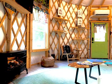 Mother Nature Glamping Getaway in a Countryside Yurt near Fancy Gap - Fancy Gap, Virginia - glamping.directory