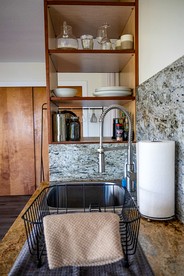 Nature Accommodation on a Sustainable Farm in Kealakekua Bay, Hawaii - Kealakekua, Hawaii - glamping.directory
