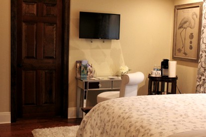 Romantic Luxury Getaway for Two in Cajun County, Louisiana - Youngsville, Louisiana - glamping.directory