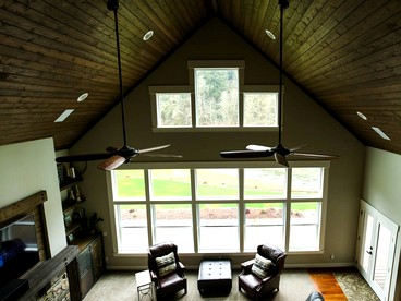 Riverfront Romantic Getaway Rental near Mount Pilchuck in Granite Falls, Washington - Granite Falls, Washington - glamping.directory