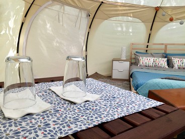 Luxury Camping Tent near Oaks Opening Preserve in Swanton, Ohio - New Marshfield, Ohio - glamping.directory