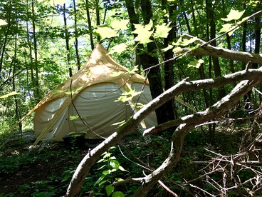 Luxury Camping Tent near Oaks Opening Preserve in Swanton, Ohio - New Marshfield, Ohio - glamping.directory