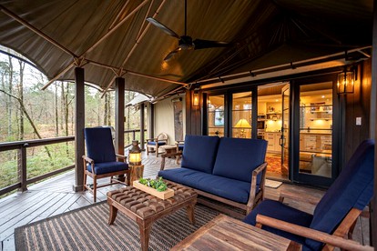 Serenity for Friends: Luxe Tented Cabin and Hot Tub Delight in Hot Springs, AR - Hot Springs National Park, Arkansas - glamping.directory