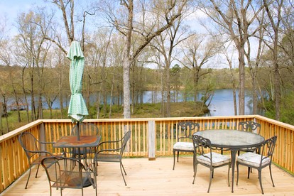 Outstanding Cottage with Swimming Pool in Hot Springs, Arkansas - Hot Springs, Arkansas - glamping.directory