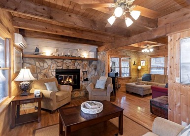 Mountain Lake House in North Carolina - Glenville, North Carolina - glamping.directory