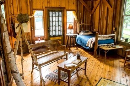 Charming Vacation Rental in a Barn on a Horse Farm near Afton Mountain in Virginia - Afton, Virginia - glamping.directory