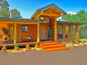 Spacious Cabin with Breathtaking Views near Rocky Mountain National Park, Colorado - glamping.directory