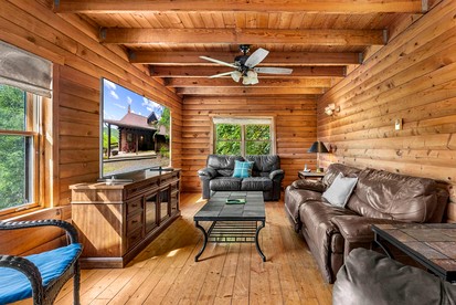 Rustic-Modern Mountain Cabin with Private Pond & Fire Pit Near Lost River, Baker, West Virginia - Baker, West Virginia - glamping.directory