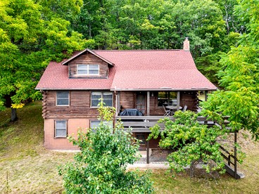 Rustic-Modern Mountain Cabin with Private Pond & Fire Pit Near Lost River, Baker, West Virginia - Baker, West Virginia - glamping.directory