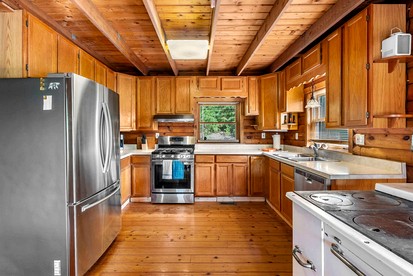 Rustic-Modern Mountain Cabin with Private Pond & Fire Pit Near Lost River, Baker, West Virginia - Baker, West Virginia - glamping.directory
