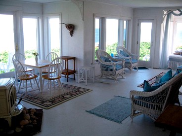 Stunning Vacation Rental with Panoramic Ocean Views on Great Duck Island, Maine - Frenchboro, Maine - glamping.directory