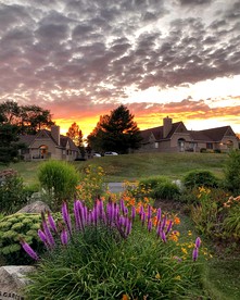 Cozy Mount Washington Cabin Ideal for Glamping in New Hampshire - Carroll, New Hampshire - glamping.directory