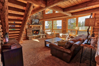 Deluxe Colorado Cabin Rental in the Rockies for a Breckenridge Vacation - Breckenridge, Colorado - glamping.directory