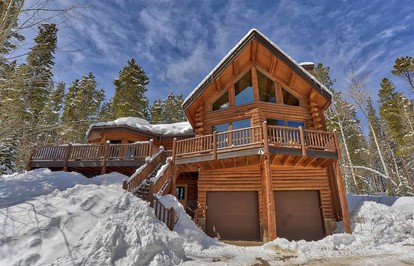 Deluxe Colorado Cabin Rental in the Rockies for a Breckenridge Vacation - glamping.directory