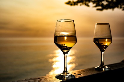Glamping Getaway to Lake Michigan - Perfect for Romantic Escapes - Muskegon, Michigan - glamping.directory