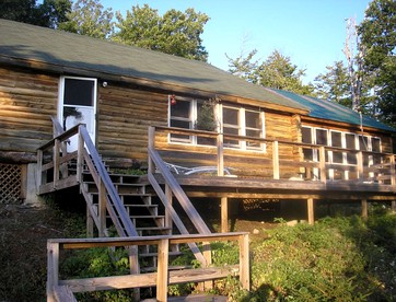 Amazing Lakefront Cabin in the Woodlands near Bangor, Maine - glamping.directory