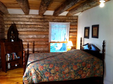 Amazing Lakefront Cabin in the Woodlands near Bangor, Maine - Monson, Maine - glamping.directory