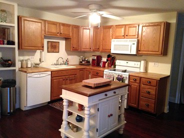 Private Cottage Rental in the Blue Ridge Mountains of Massies Mill, Virginia - Massies Mill, Virginia - glamping.directory
