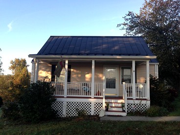 Private Cottage Rental in the Blue Ridge Mountains of Massies Mill, Virginia - glamping.directory