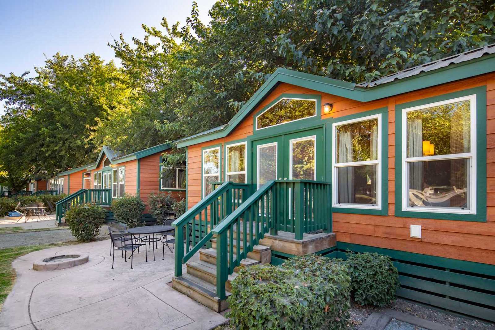 Yogi Bear's Jellystone Park™ Camp-Resort: Tower Park - Lodi, California - glamping.directory