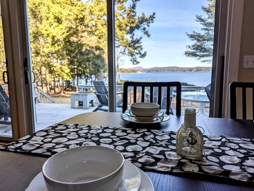Oceanfront Cottage with Fire Pit & Direct Water Access Near Acadia National Park in Hancock, Maine - Hancock, Maine - glamping.directory
