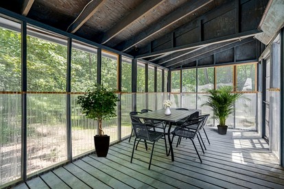 Wooded Retreat with Community Amenities, Hot Tub & Fire Pit Just Minutes to Sleepy Creek and Berkeley Springs in Hedgesville, WV - Hedgesville, West Virginia - glamping.directory