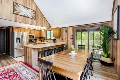 Wooded Retreat with Community Amenities, Hot Tub & Fire Pit Just Minutes to Sleepy Creek and Berkeley Springs in Hedgesville, WV - Hedgesville, West Virginia - glamping.directory
