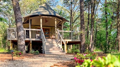 Luxurious Romantic Glamping Cabin with Outdoor Tub near Lake Fork in East Texas - glamping.directory