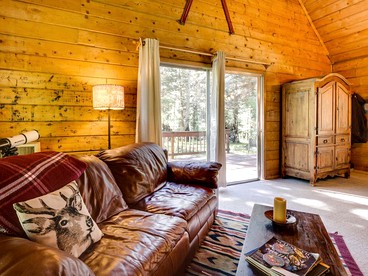 Secluded Cabin Getaway near Lemon Reservoir in the Stunning Forests of Colorado - Durango, Colorado - glamping.directory