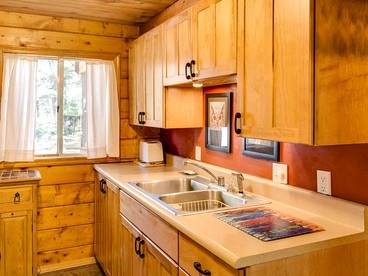 Secluded Cabin Getaway near Lemon Reservoir in the Stunning Forests of Colorado - Durango, Colorado - glamping.directory