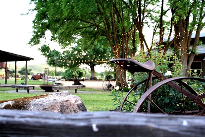 Charming Cabin Rental, Perfect for Glamping on a Work Farm near Paso Robles, California - San Miguel, California - glamping.directory