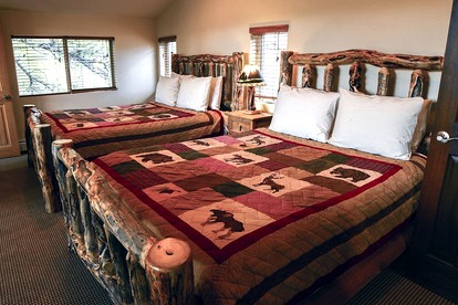 Rustic Mountain Retreat with Continental Divide Views near Rocky Mountain National Park, Colorado - Estes Park, Colorado - glamping.directory