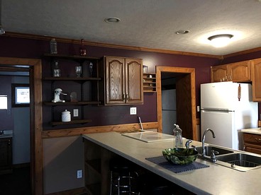 Gorgeous Vacation Cabin for Groups with Stylish Interior near Huntington, West Virginia - Genoa, West Virginia - glamping.directory