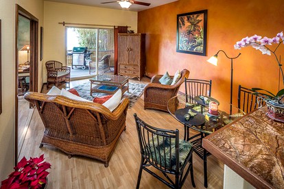 Luxury Beachside Cottage Rental for Three in Kamuela, Hawaii - Kamuela, Hawaii - glamping.directory