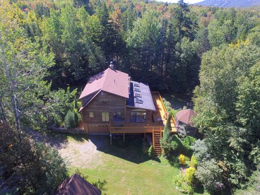 Family-Friendly Cabin in the Deerfield Valley of Mount Snow, West Dover Vermont - West Dover, Vermont - glamping.directory