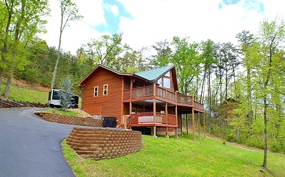 Experience Glamorous Camping in this Luxury Rental in Sevierville, Tennessee - glamping.directory