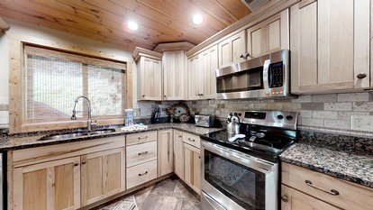 Experience Glamorous Camping in this Luxury Rental in Sevierville, Tennessee - Sevierville, Tennessee - glamping.directory