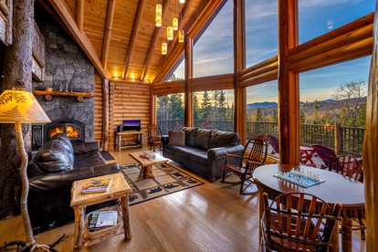 Experience Hilltop Privacy in a Luxury Log Home with Epic Mountain Views in Lake Placid, NY - Lake Placid, New York - glamping.directory
