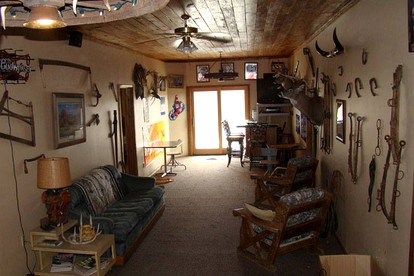Rustic Lodge near the Kickapoo River in Gays Mills, Wisconsin - Gays Mills, Wisconsin - glamping.directory
