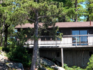 Waterfront Cabin Rental with Deck and Incredible Views on Crane Lake, Minnesota - Crane Lake, Minnesota - glamping.directory