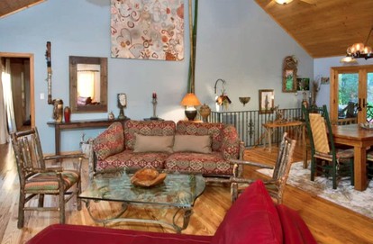 Stunning Cabin Surrounded by Waterfalls near Sapphire, North Carolina - Sapphire, North Carolina - glamping.directory