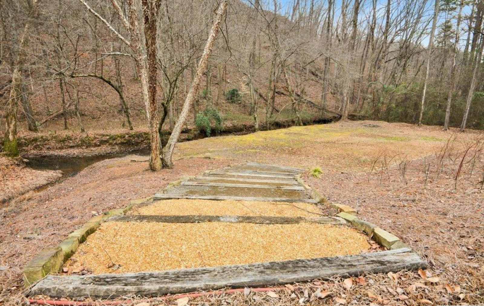The Perfect 6 - Birmingham, Alabama - glamping.directory
