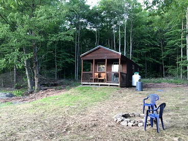 Log Cabin for Family Glamping Vacation near Cherry Springs State Park, Pennsylvania - Galeton, Pennsylvania - glamping.directory