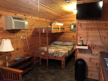 Log Cabin for Family Glamping Vacation near Cherry Springs State Park, Pennsylvania - Galeton, Pennsylvania - glamping.directory