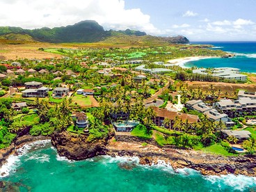 Oceanfront Villa for Groups in Koloa, Hawaii - Koloa, Hawaii - glamping.directory