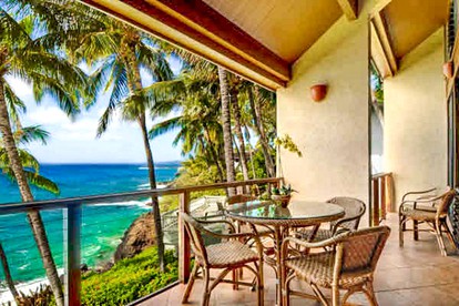 Oceanfront Villa for Groups in Koloa, Hawaii - glamping.directory
