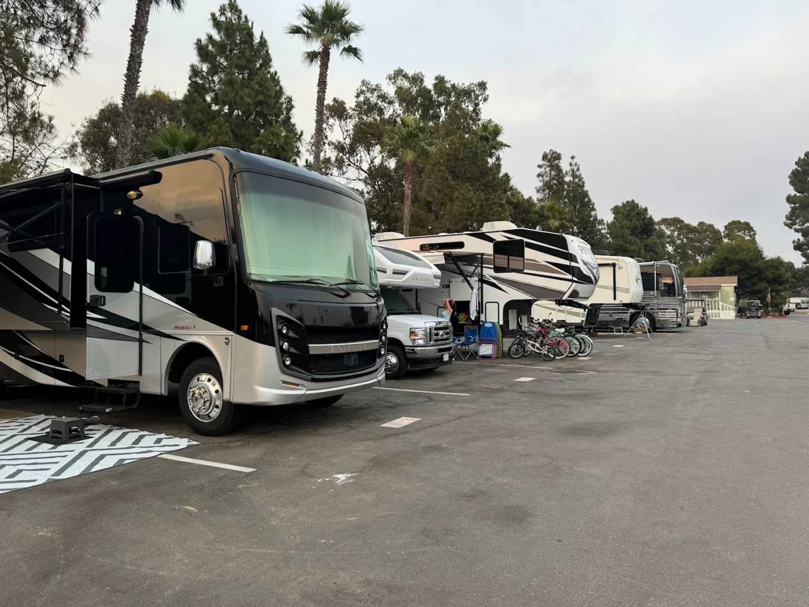 Earl Warren Showgrounds - Santa Barbara, California - glamping.directory