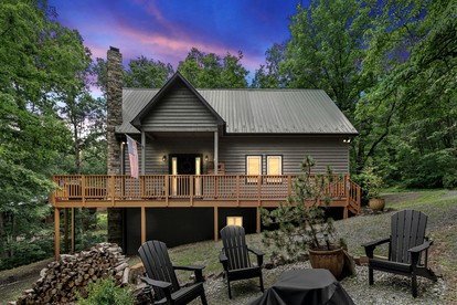 Rustic A-Frame Chalet with Hot Tub & Scenic Views in Mount Jackson, Virginia - glamping.directory